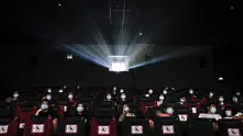 Втората по големина киноверига затваря салоните в САЩ и Великобритания