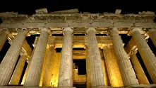 Акрополът в Атина с ново осветление