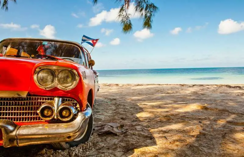 Куба се подготвя за туристически сезон, отваря летищата 