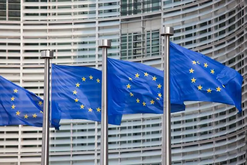 ЕС налага мита на алуминия от Китай