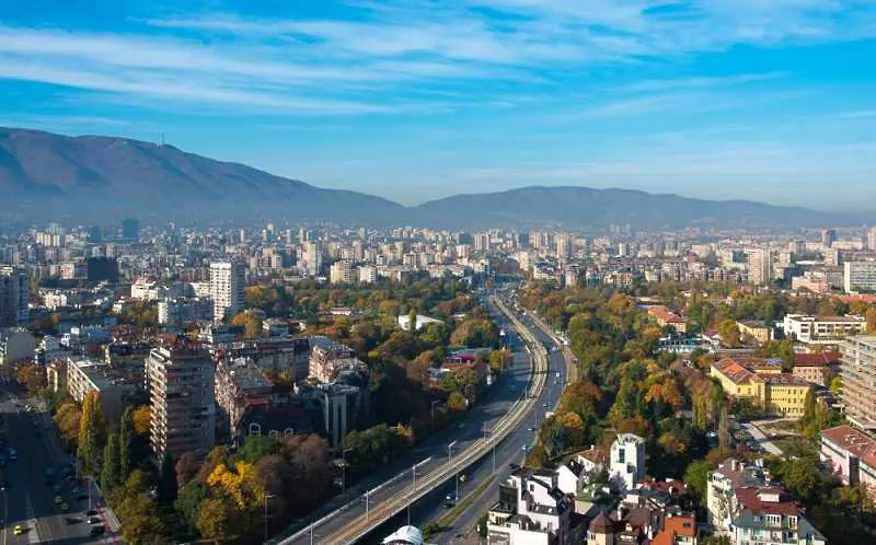 Засега не се обмисля вдигане на данъците в София