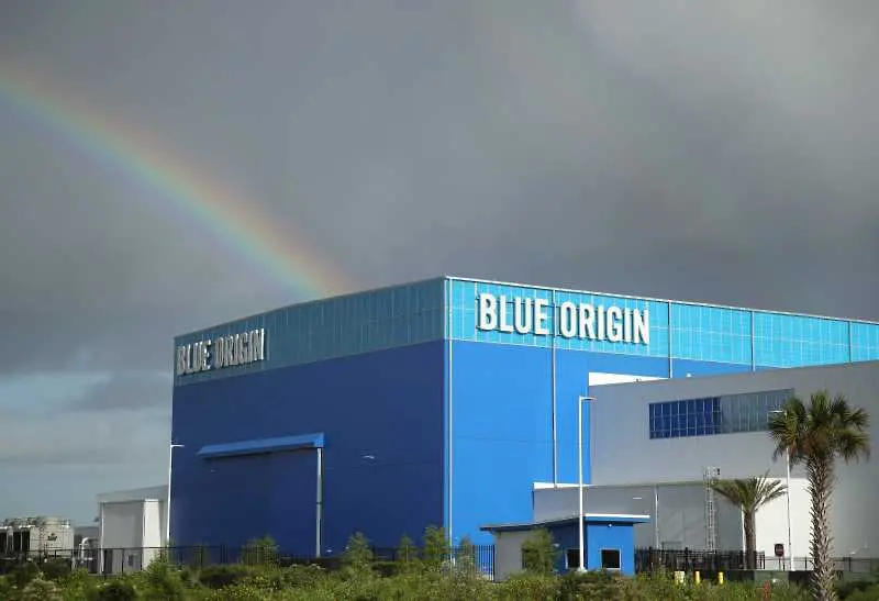 Blue Origin ще достави първи ракетни двигатели догодина