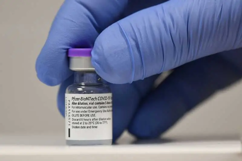 Швейцария одобри ваксината на Pfizer и BioNTech