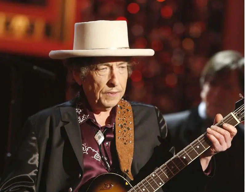 Боб Дилън продаде цялото си творчество на Universal Music