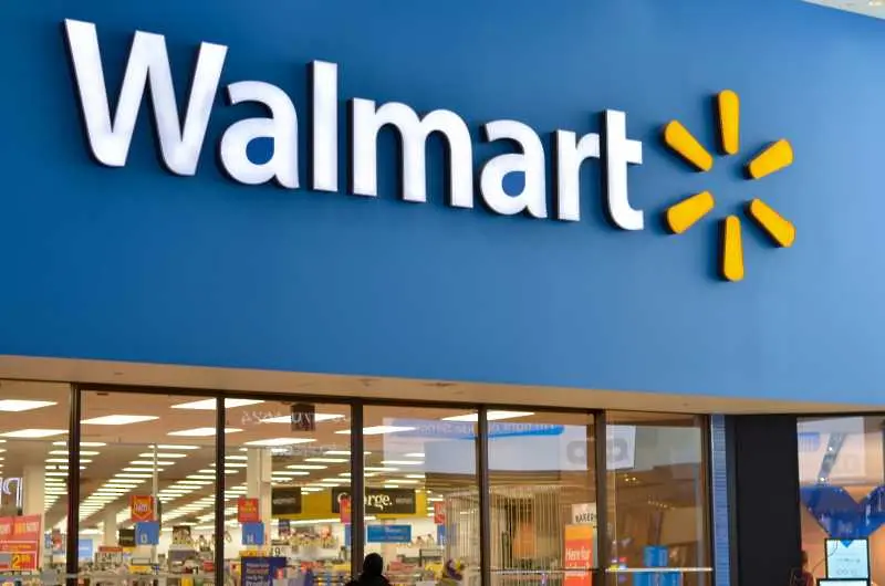 САЩ осъдиха Walmart заради опиоидната криза в страната