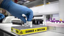 Измамници продават ваксини срещу биткойни в „Даркуеб“