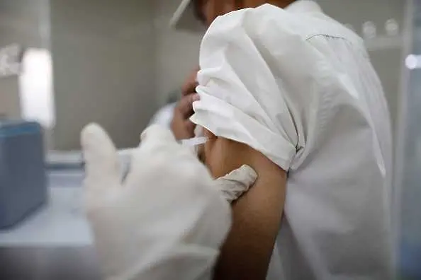 Над 1 милион души в Германия вече са ваксинирани