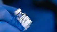 Индия започна най-масовата в света кампания по ваксинация