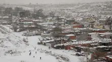 Снежна буря блокира пътния трафик в няколко испански провинции