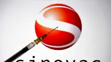 Китайската ваксина Sinovac ефикасна на 50% 