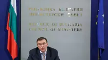 Министър Ангелов: Обмисляме промяна на мерките от февруари