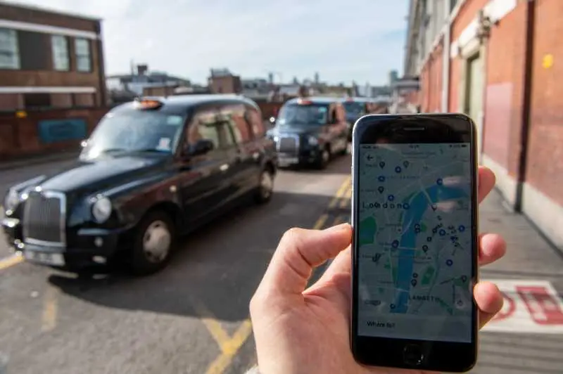 Британският Върховен съд се произнесе в полза на шофьорите на Uber