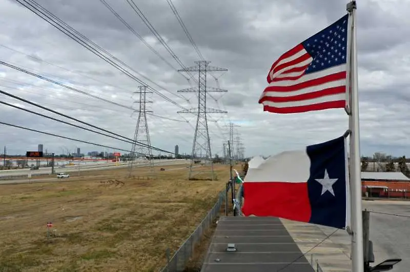 Уволниха шефа на енергийната мрежа на Тексас след масовия режим на тока