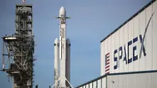 SpaceX привлече 850 млн. долара в нов рунд на финансиране