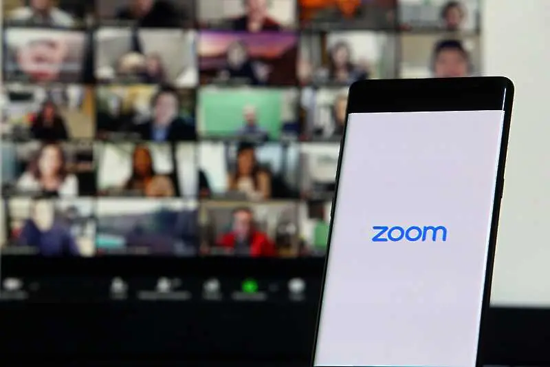 Zoom добавя опция за виртуален рецепционист