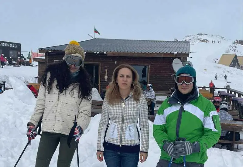 Вицепремиерът Николова от Боровец: Прекрасно е за ски, българите са по курортите