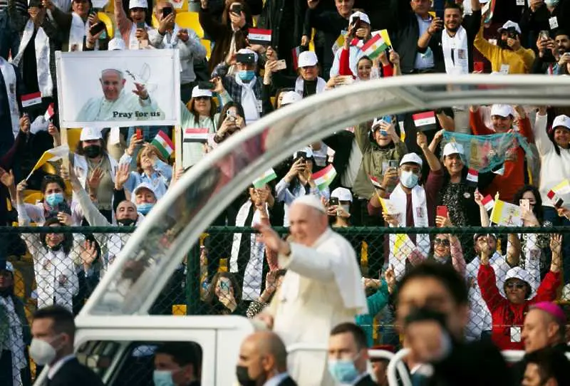 Папа Франциск отпътува от Ирак след историческото си посещение