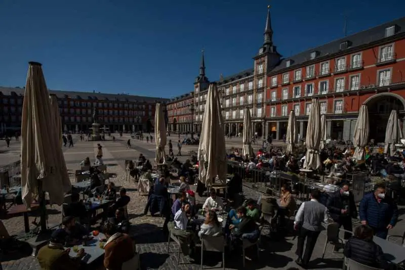 Испания въвежда още по-строги ограничения за пътуванията по Великден