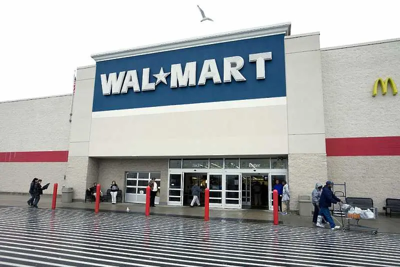 Walmart влиза в надпреварата за автономни доставки на стоки 