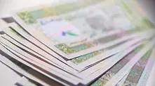 Сирийската лира се обезцени на 100% спрямо долара