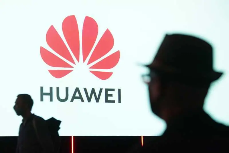 Huawei тръгва по пътя на Google