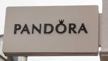 Pandora вече няма да използва естествени диаманти за бижутата си