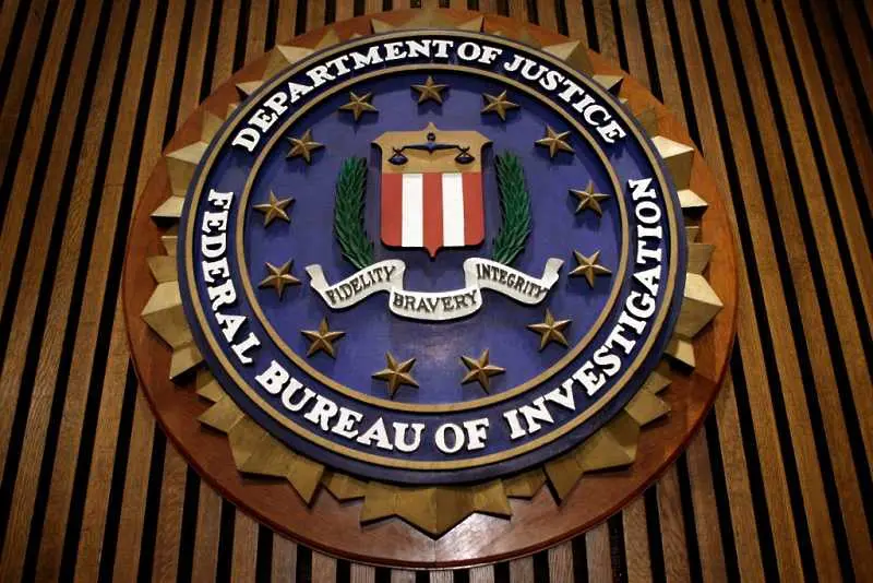Агент на ФБР в смартфона извади на светло огромна престъпна мрежа 