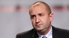 Радев привика военния министър за случая с нахлуването на командоси в цеха в Чешнегирово