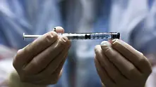 Американската агенция по лекарствата бракува милиони дози от ваксината на Джонсън и Джонсън