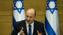 Новият премиер на Израел Нафтали Бенет положи клетва