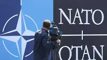 НАТО разширява клаузата Един за всички, всички за един и за космически атаки