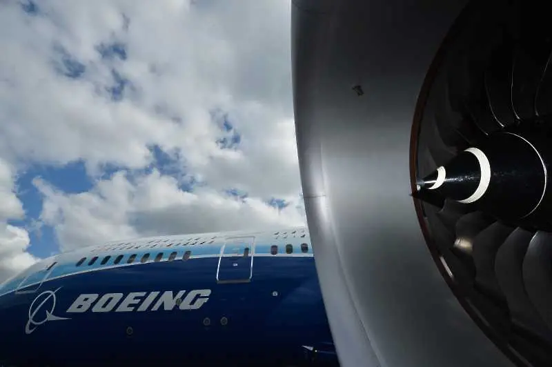 САЩ откриха нов проблем в самолет на Boeing