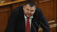 Пеевски обжалва санкциите по „Магнитски“ 