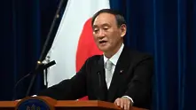 Рейтингът на японския премиер Суга е рекордно нисък след края на Олимпиадата