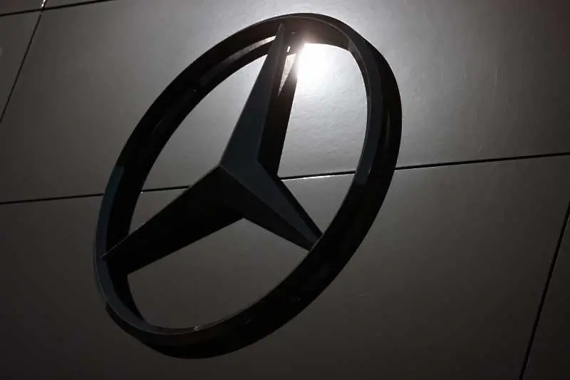 Австралия съди Mercedes-Benz заради дефектни въздушни възглавници