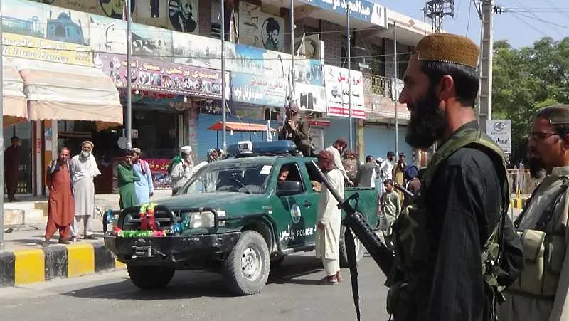 Талибаните обявиха първи министерски назначения