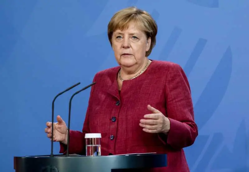 Последната реч на Меркел пред Бундестага продължи 14 минути