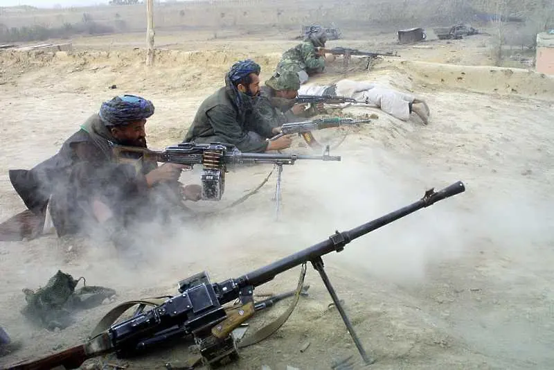 Съпротивата срещу талибаните продължава в една афганистанска провинция 