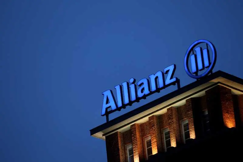 Германия разследва Allianz заради инвестиционни фондове