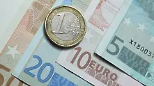 Еврото се задържа над прага от 1,17 долара