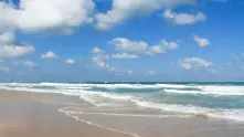 Времето: Силно вълнение и по-ниски температури и по морето