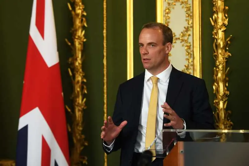 Политическо разместване: Британският външен министър стана вицепремиер