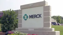  Merck иска разрешение за първото лекарство срещу COVID-19. Намалява наполовина риска от хоспитализация и смърт