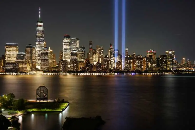 Америка отбелязва годишнина от атентатите на 11 септември