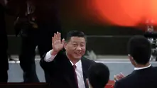 Си Дзинпин обеща обединение с Тайван с мирни средства
