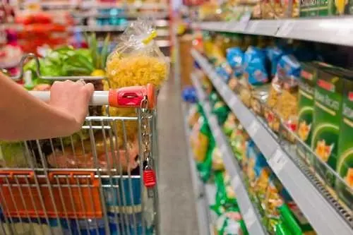 Аржентина замрази цените на храни и други продукти за три месеца