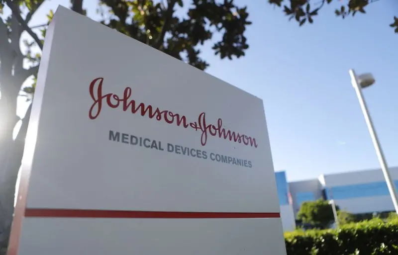 И Johnson & Johnson разкри планове за разделяне на компанията 