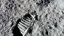 НАСА отложи изпращането на хора до Луната