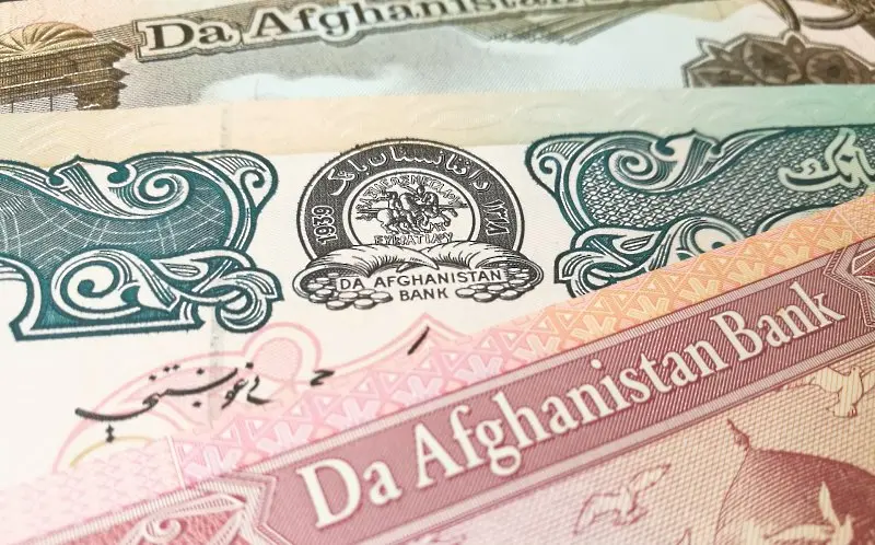Талибаните забраняват чуждестранните валути в Афганистан