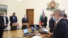 С минута мълчание започна заседанието на Министерския съвет